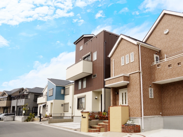 福島市・伊達市の方必見！10年ごとの外壁塗装の重要性とメリット